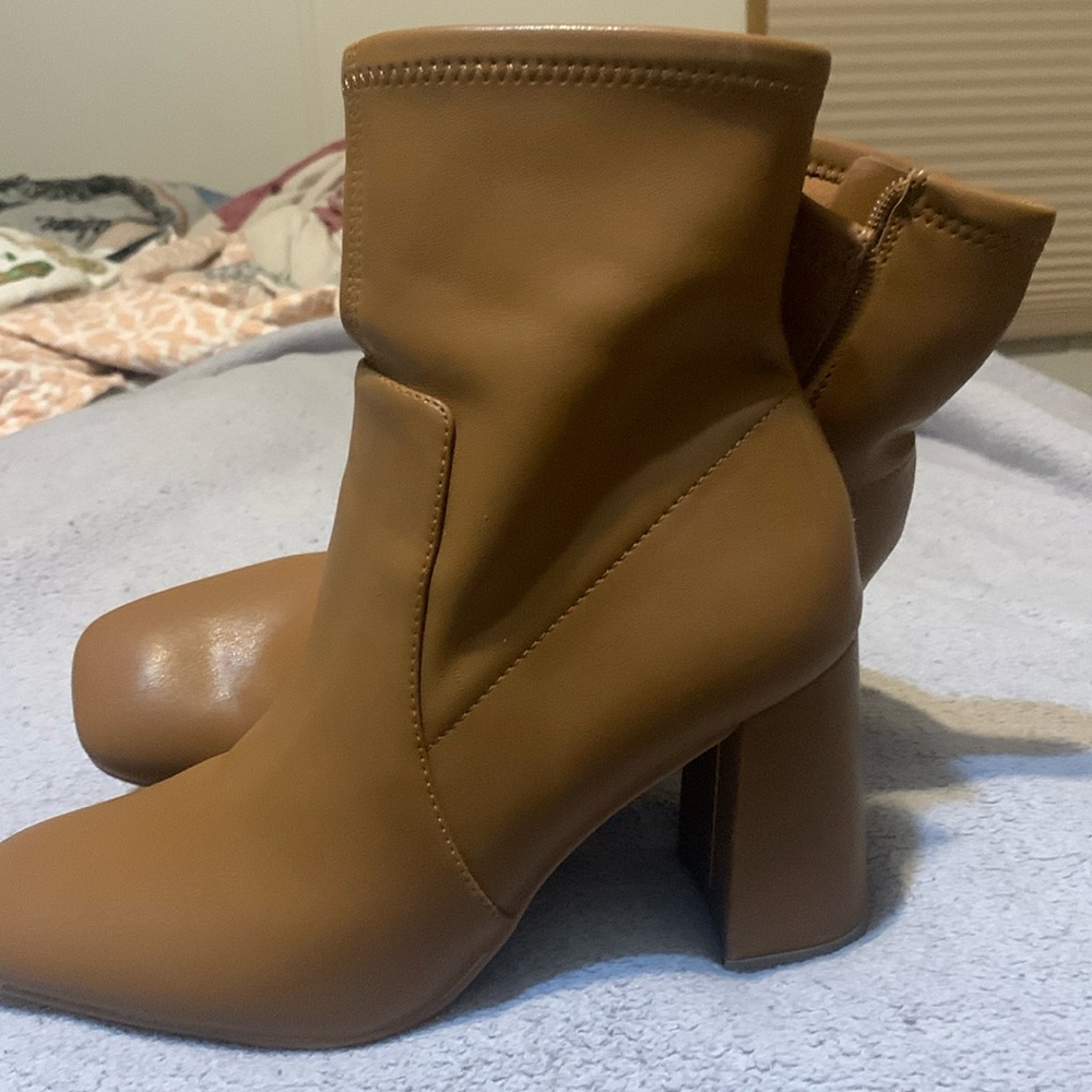 Brand new Express boots